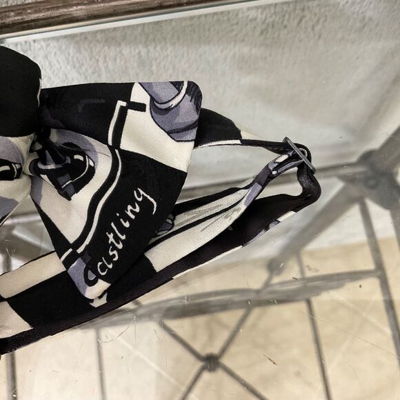 Nicole Miller Novelty Bowtie Pre-tied Men’s OS adjustable black white Chess play - Picture 2 of 9